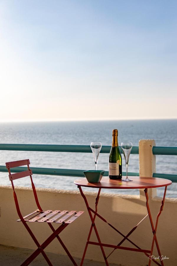 Le Courlis Vue Panoramique Sur La Mer, Balcons *