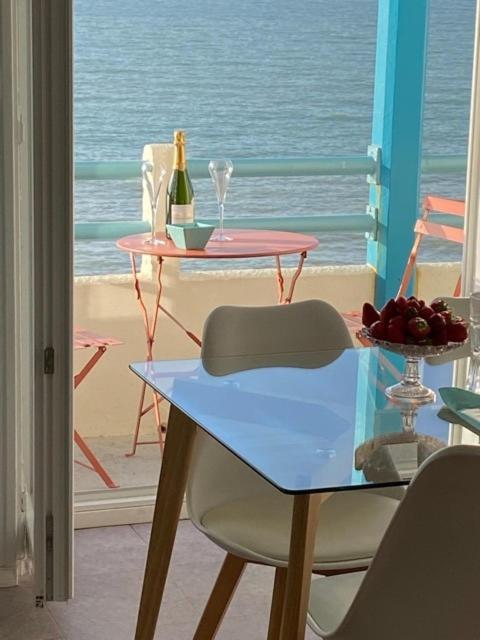 Le Courlis Vue Panoramique Sur La Mer, Balcons Appartement Ault