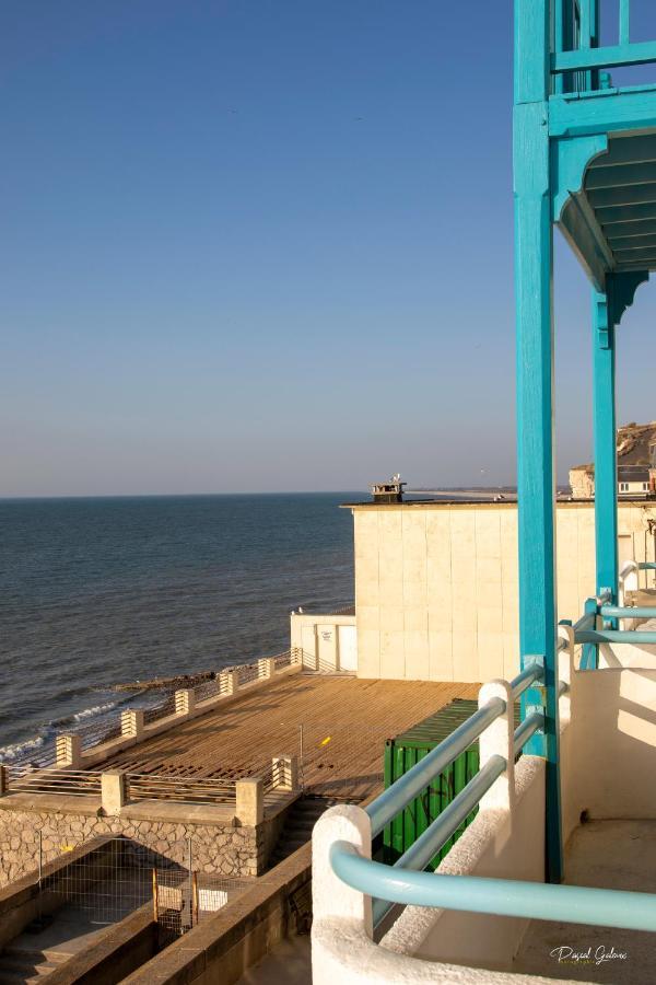 Le Courlis Vue Panoramique Sur La Mer, Balcons Ault